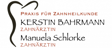 logo für eine zahnarztpraxis mit einem stilisierten zahnumriss links. text: praxis für zahnheilkunde, kerstin bahrmann zahnärztin, manuela schlorke zahnärztin. perfektes zahnarztpraxis logo für professionelle ausstrahlung.